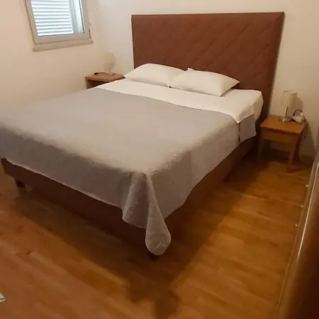 Apartment Tina Znjan Two Split